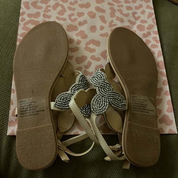 Bundle of 2 sandels !!! 💯❤️ - Picture 6 of 7